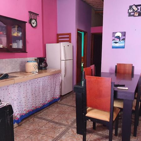 Apartamento Departamento Familiar en Santa Cruz Puerto Ayora  Exterior foto